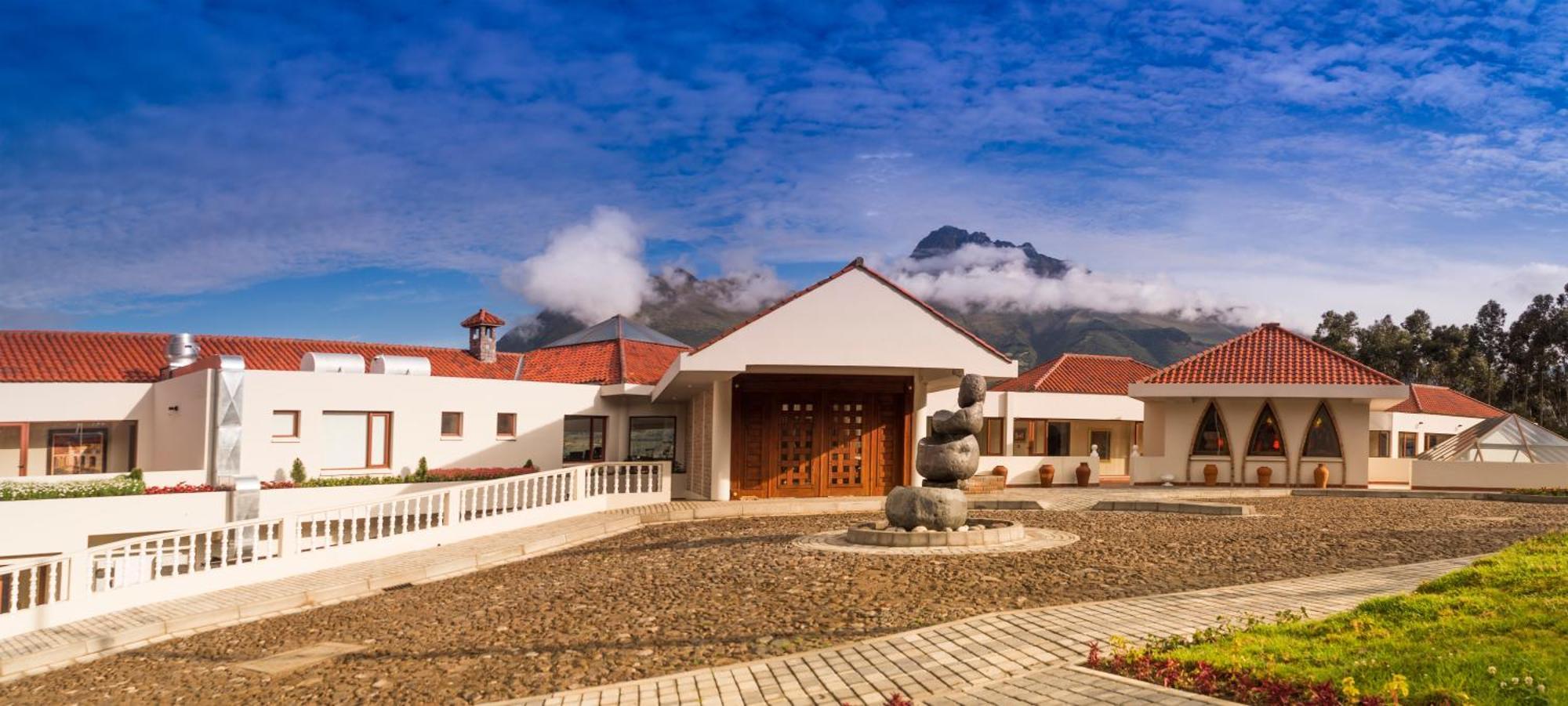 Hotel Medina Del Lago Otavalo Extérieur photo